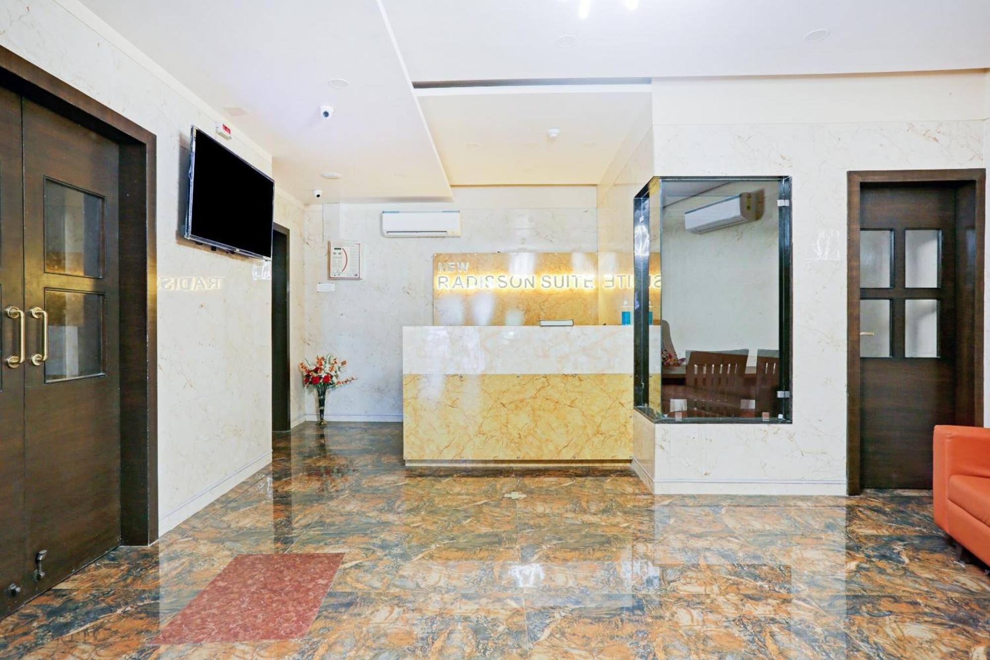 Capital O 80951 Hotel Vertigo Suite Mumbai Kültér fotó